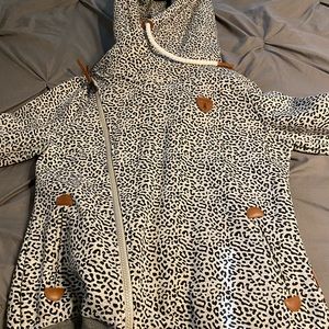 Exclusive leopard print Wanakome hoodie